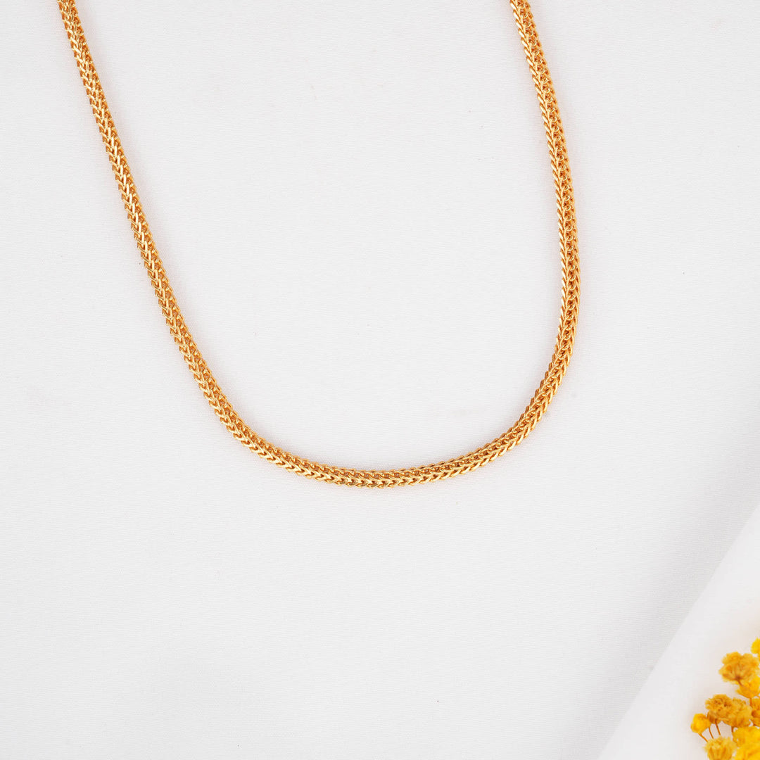 Vikasha  Plain Chain