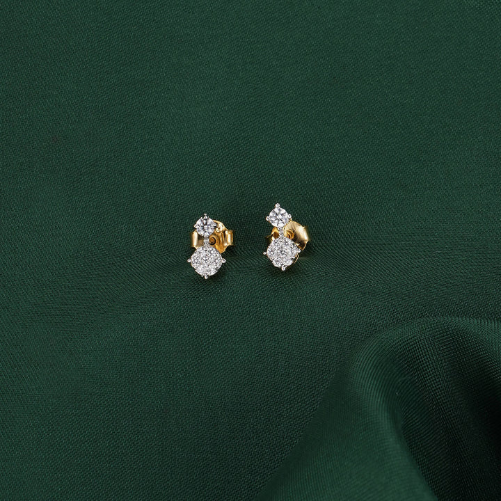 Dazzling Mangalsutra Chain With Earrings