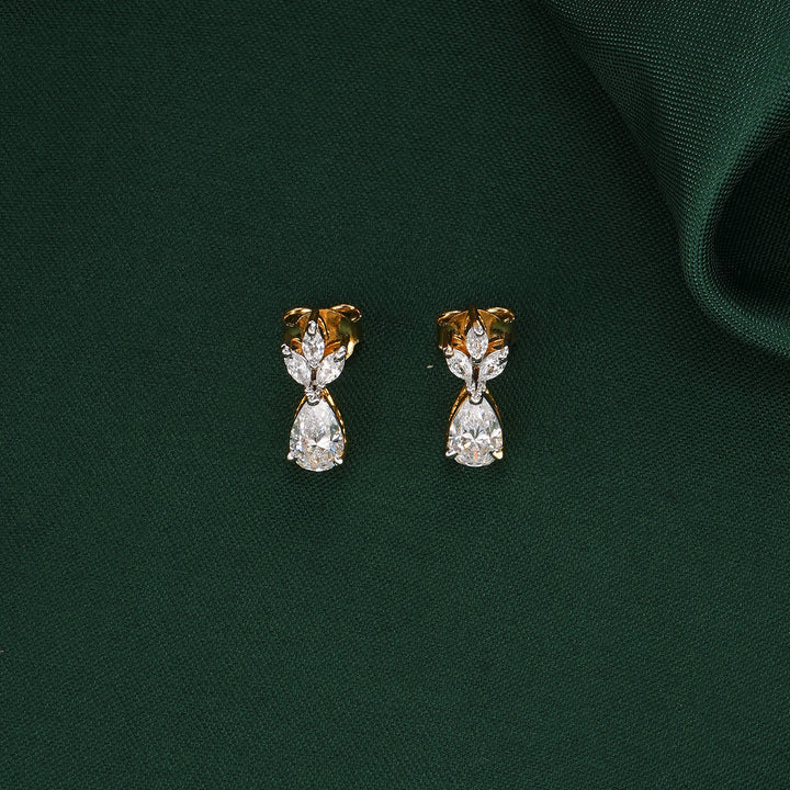 Attractive Mangalsutra Chain With Earrings