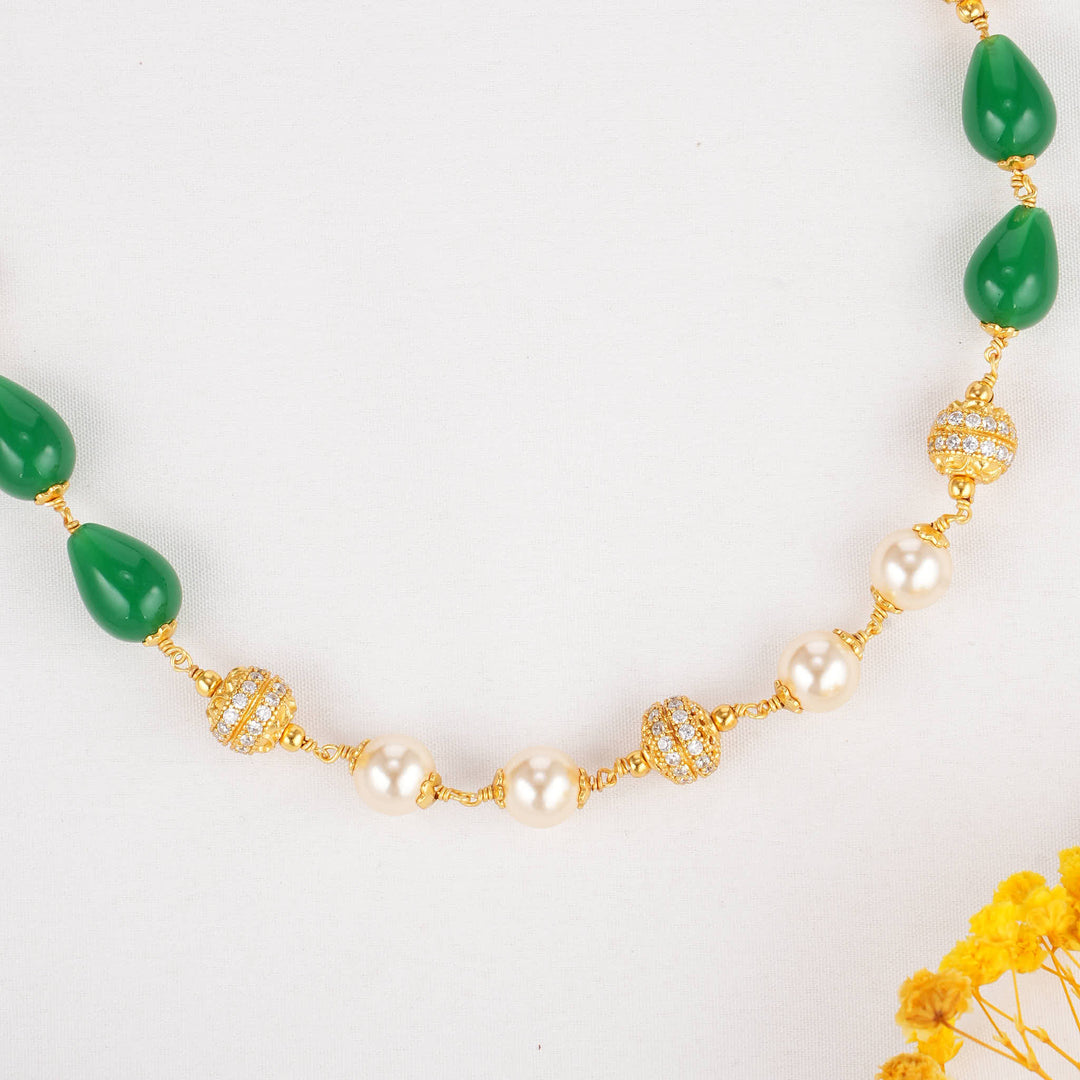 Vethishkaa Beads Chain