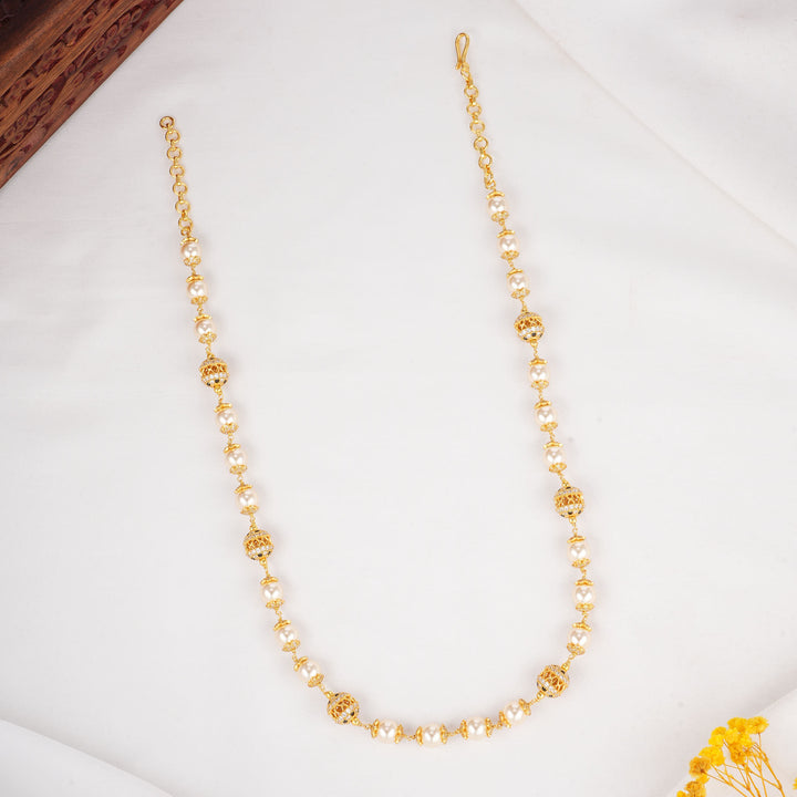 Veethishkaa Beads Chain