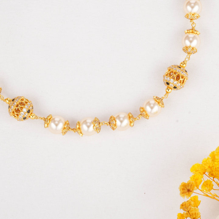 Veethishkaa Beads Chain