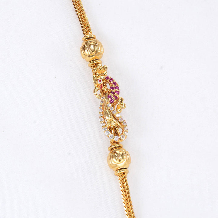 Vinitha Stone Mugappu Chain