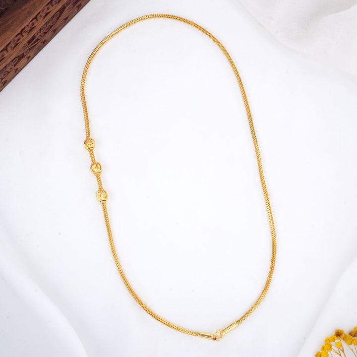 Nimitha  Stone Mugappu Chain