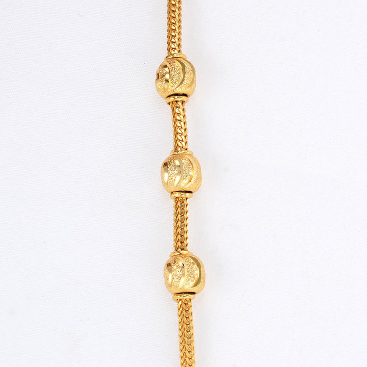 Kezhiya stone Mugappu Chain