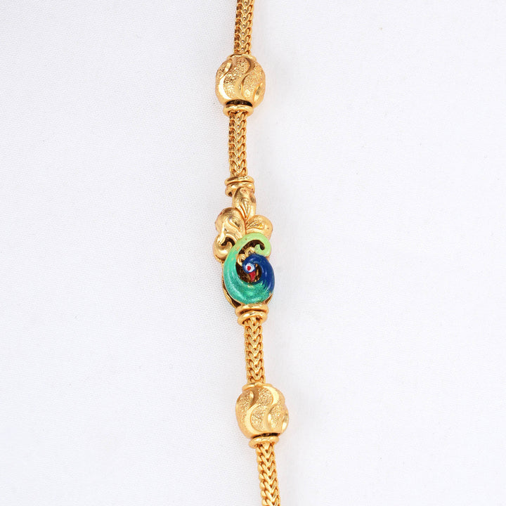 Jananiha Stone Mugappu Chain