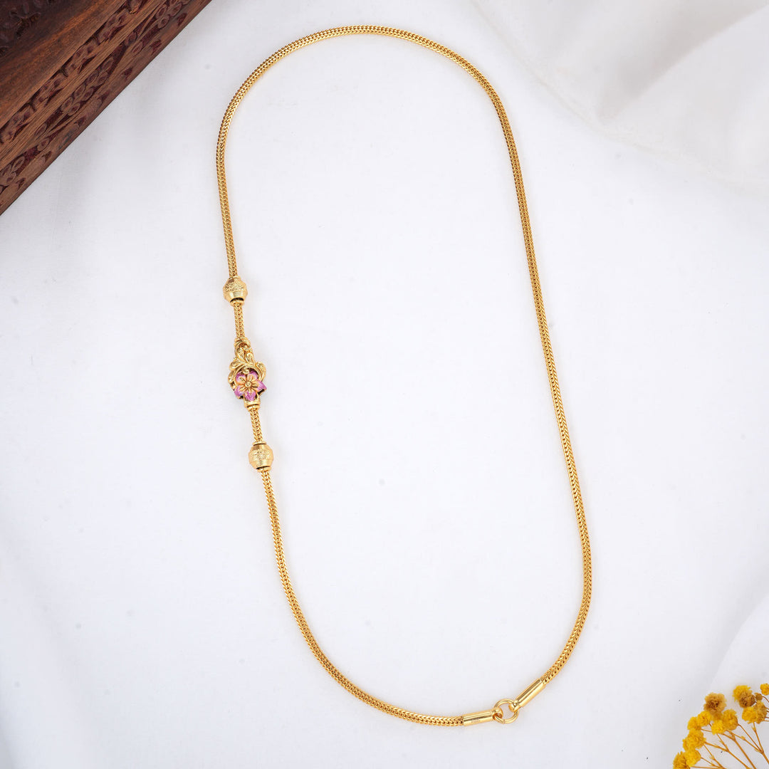 Vimaya Stone Mugappu Chain