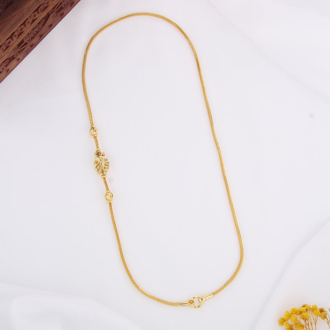 Trishali Stone Mugappu Chain