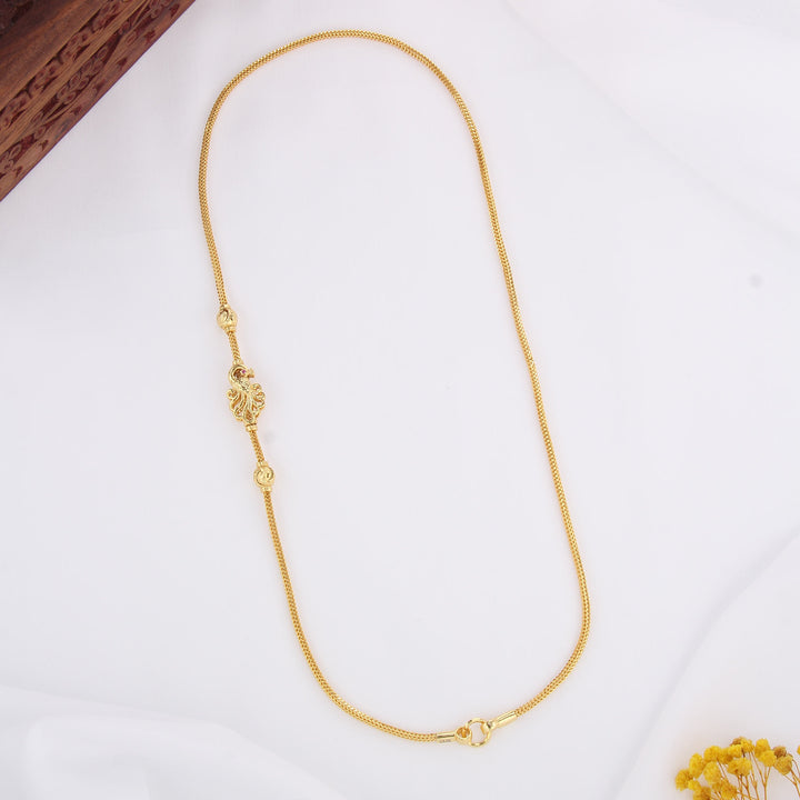 Trishali Stone Mugappu Chain
