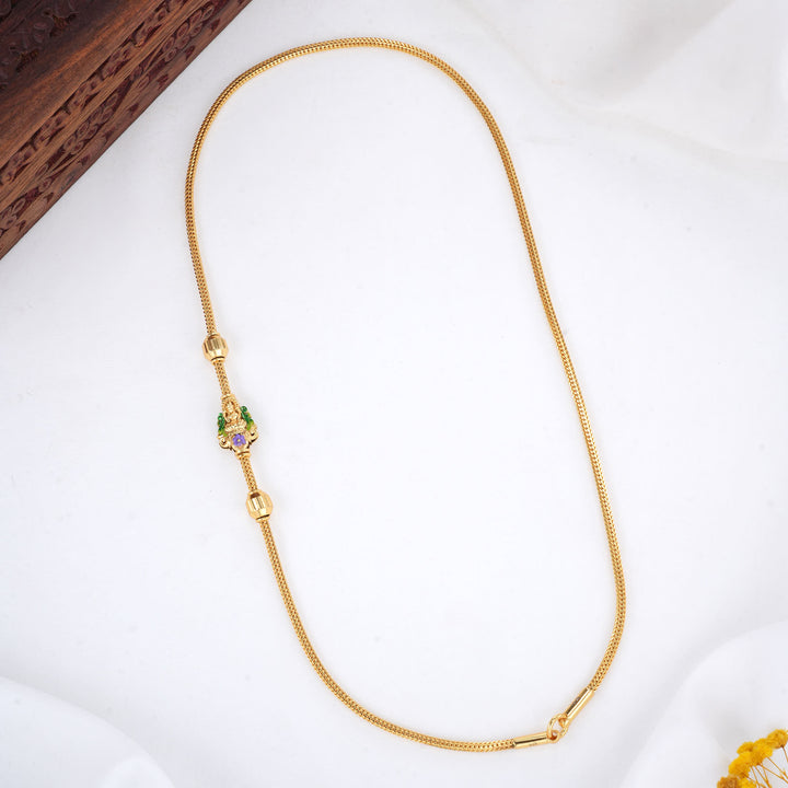 Captivating Stone Mugappu Chain
