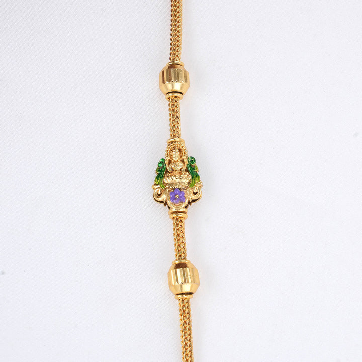 Captivating Stone Mugappu Chain