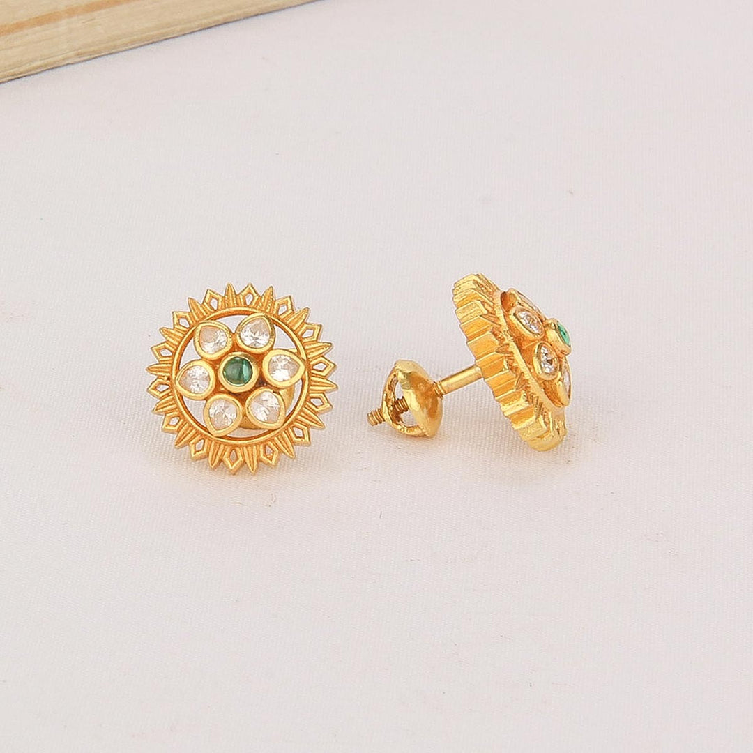Thishika Stone Studs