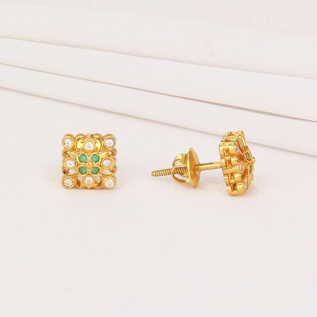 Aishani Stone Studs