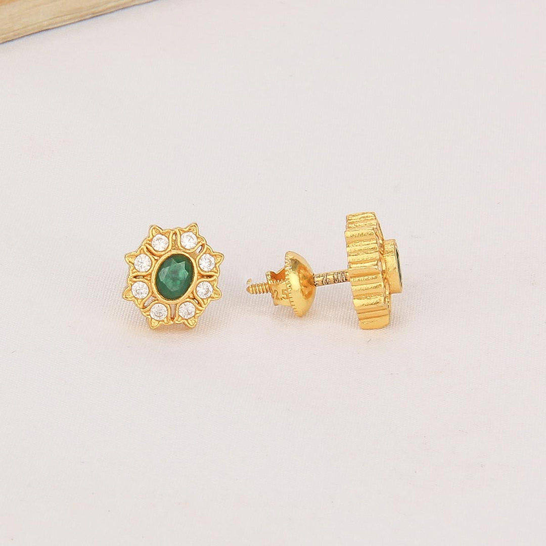 Janvikha Stone Studs