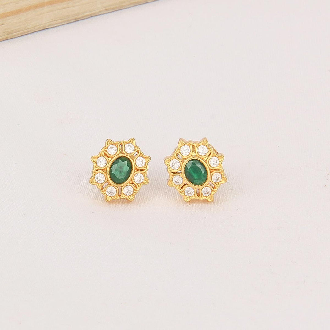 Janvikha Stone Studs