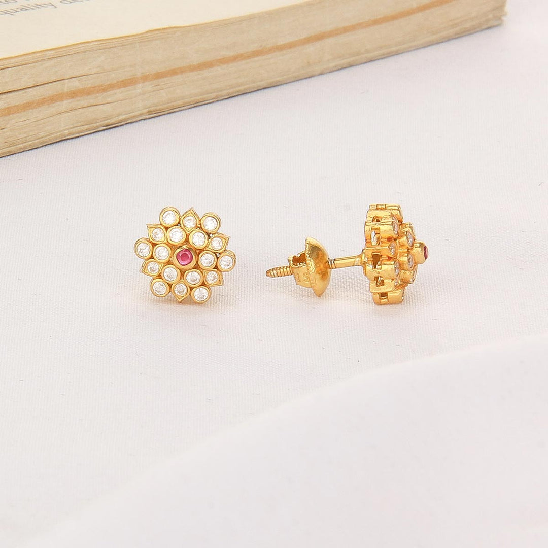 Reyansh Stone Studs