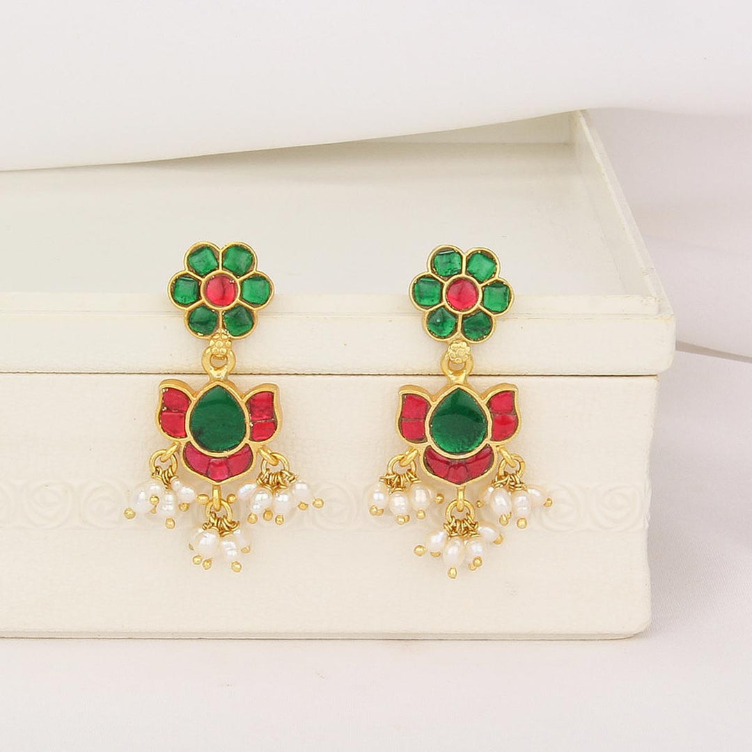 Lakshana Kundan Long Earrings