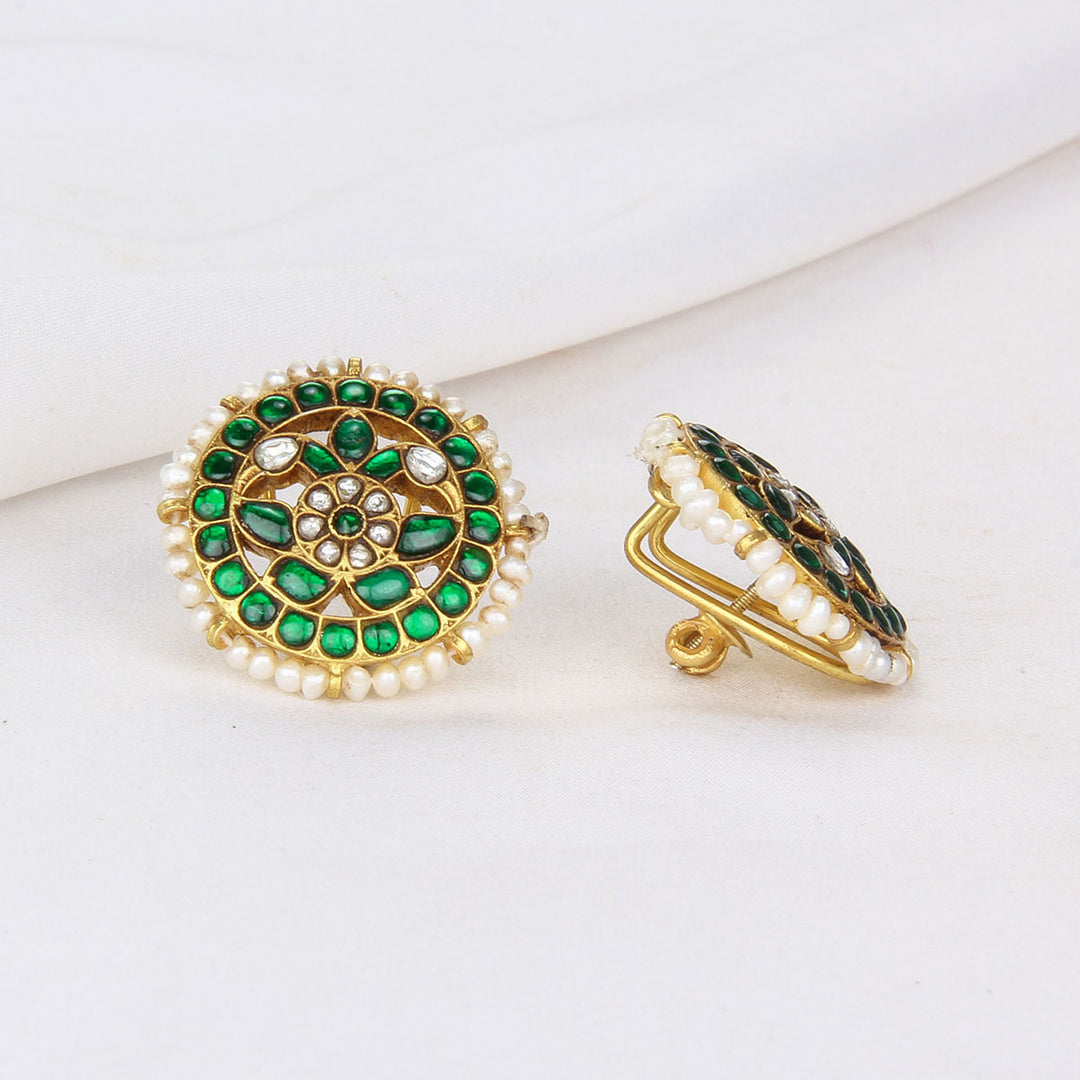 Green Shine Kundan Studs