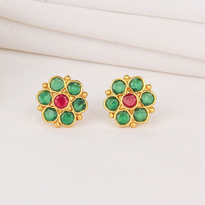Dhasiya Stone Studs