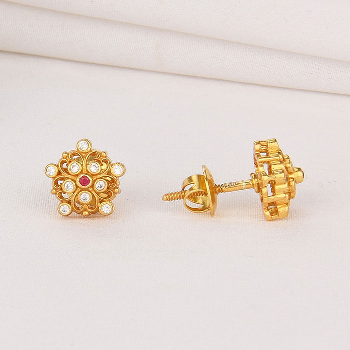 Hema Stone Studs