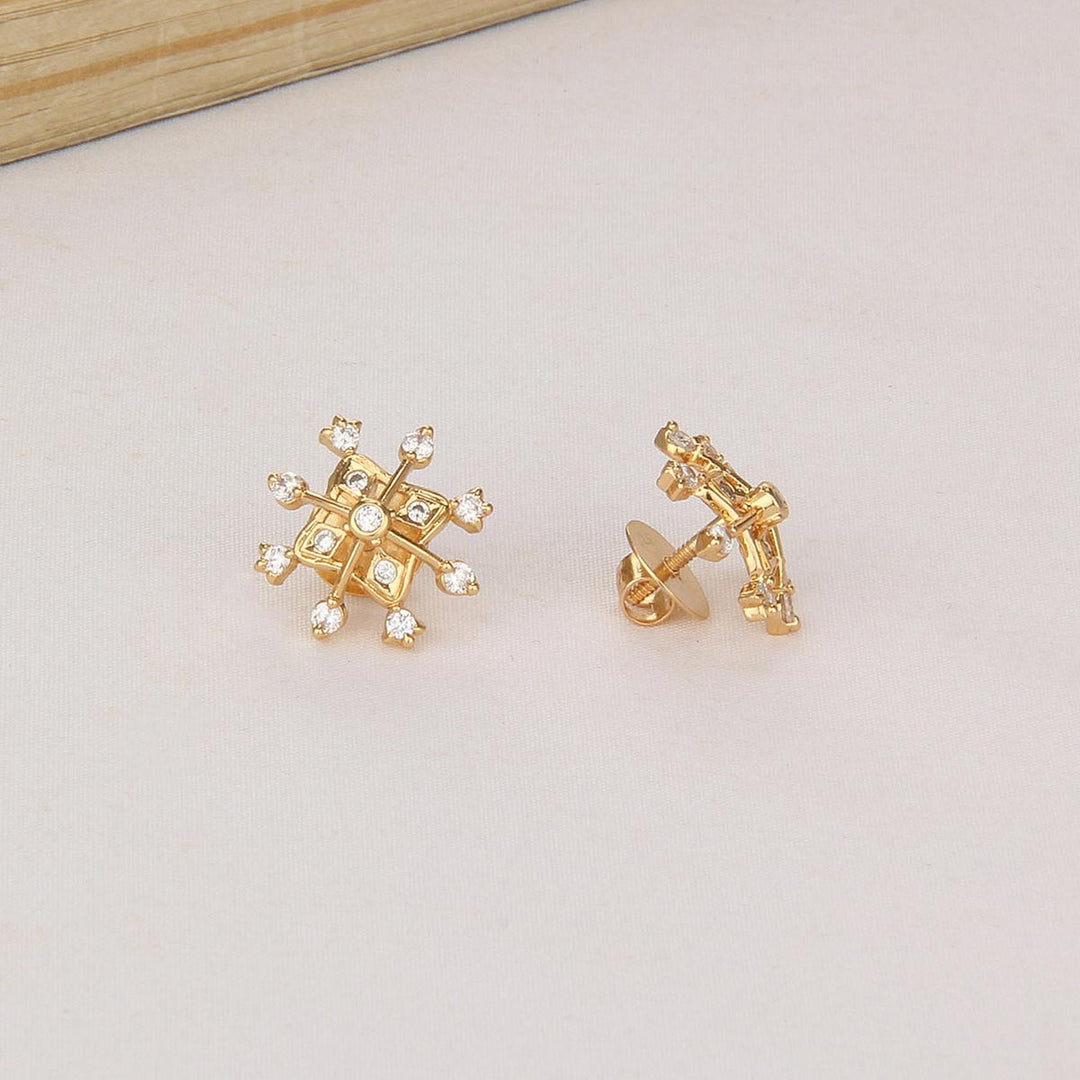 Glittering Diamond Stud