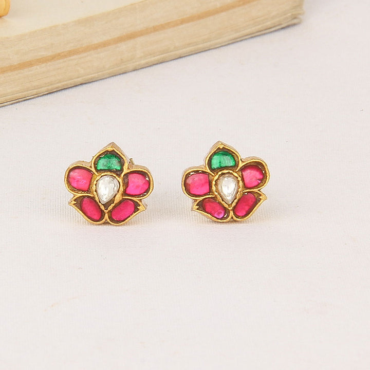 Pretty Look Kundan Studs
