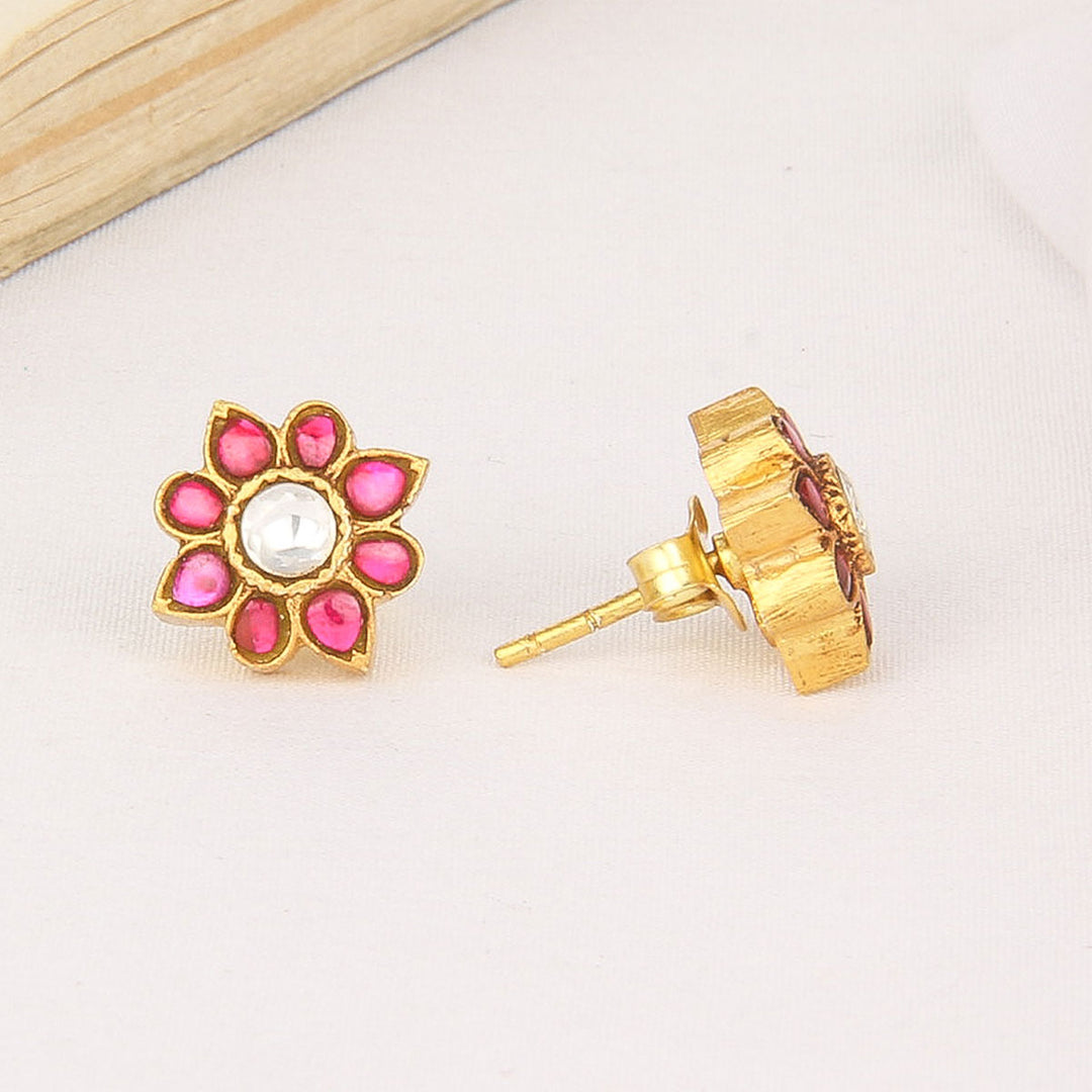 Shritha Kundan Studs