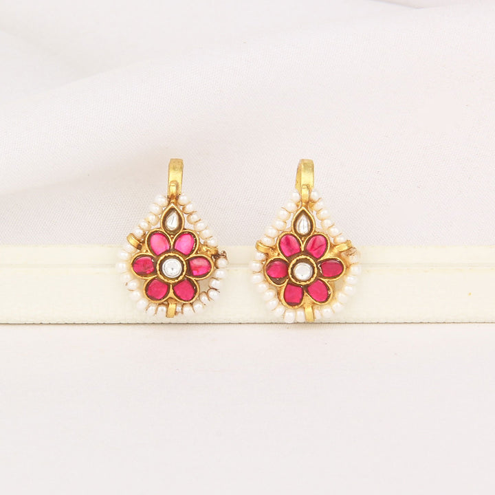 Beautiful Bugadi Earrings