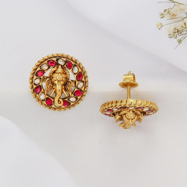 Vinayagar Nagas Studs