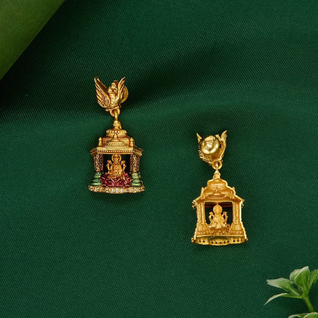 Mesmerizing 3D Spl Long Earrings