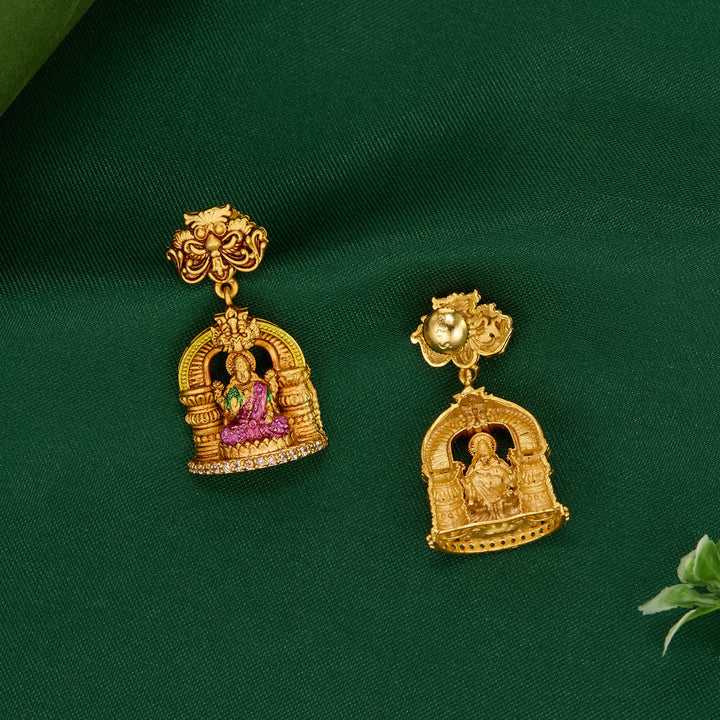 Chic & Fabulous 3D Spl Long Earrings