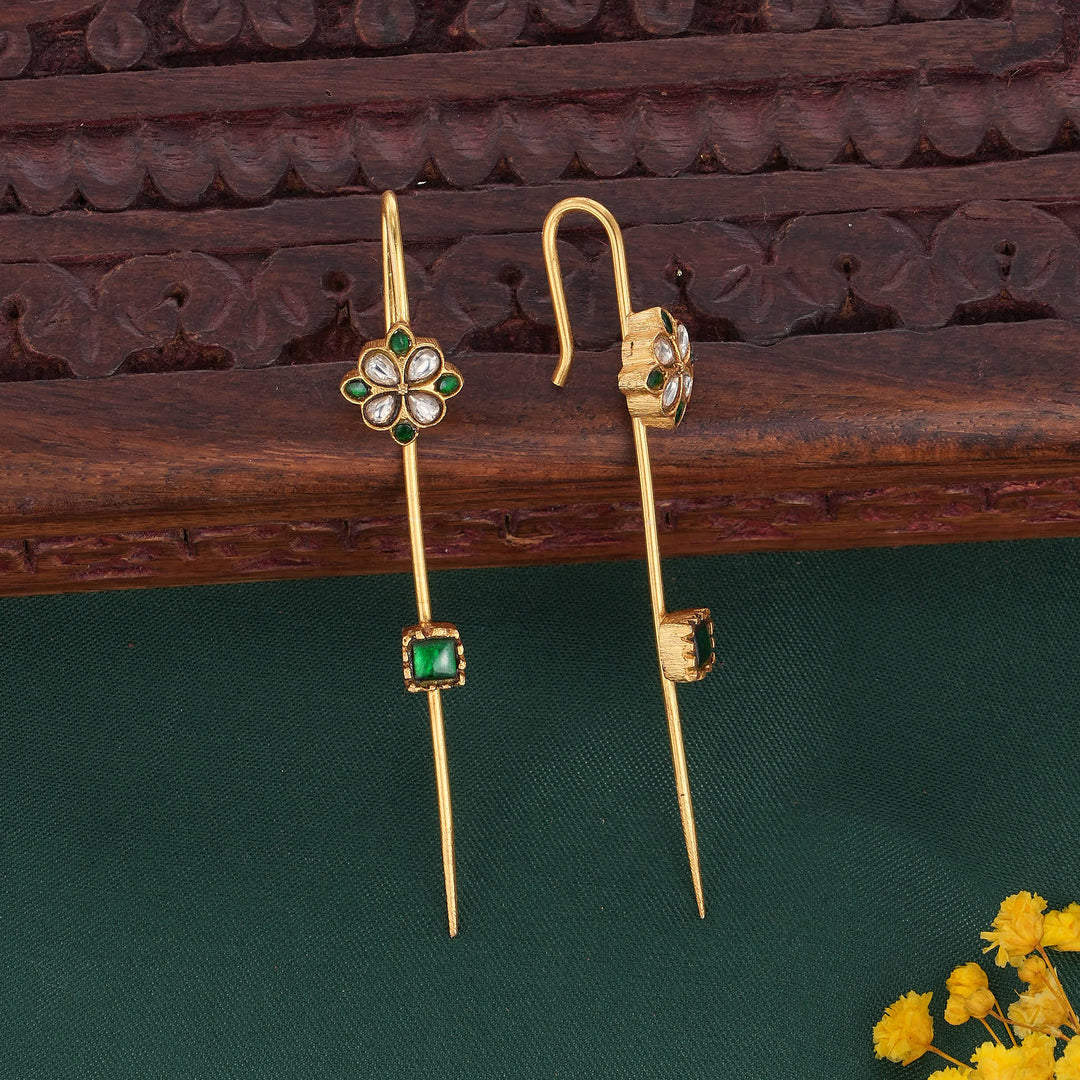 Riyanaa Needle Ear cuffs