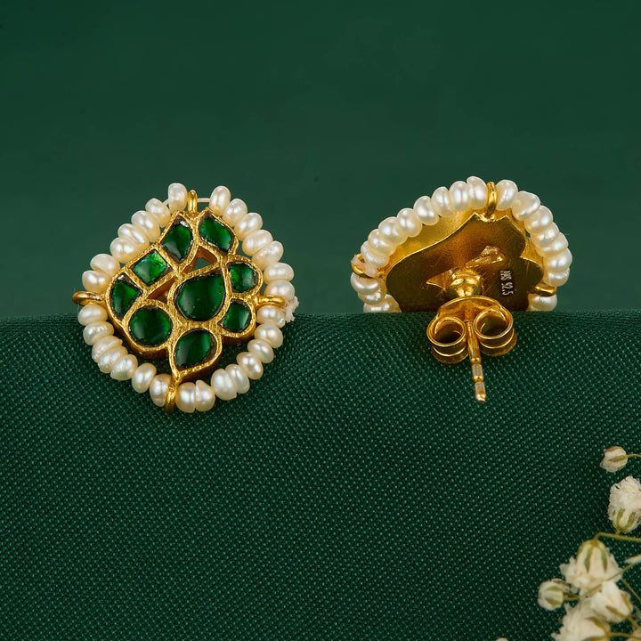 Hiranya Kundan Studs