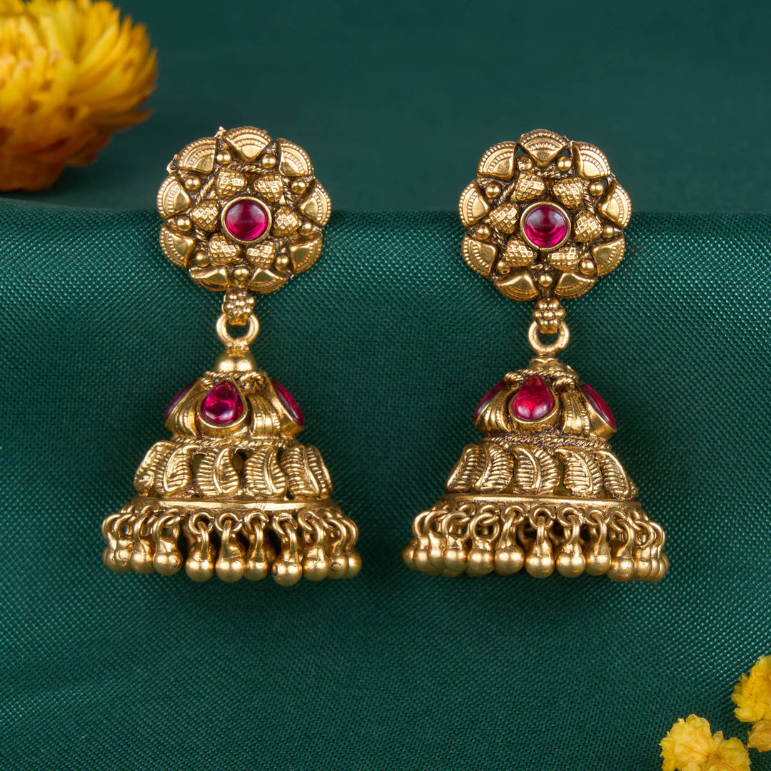Vritika Nagas Jhumkas