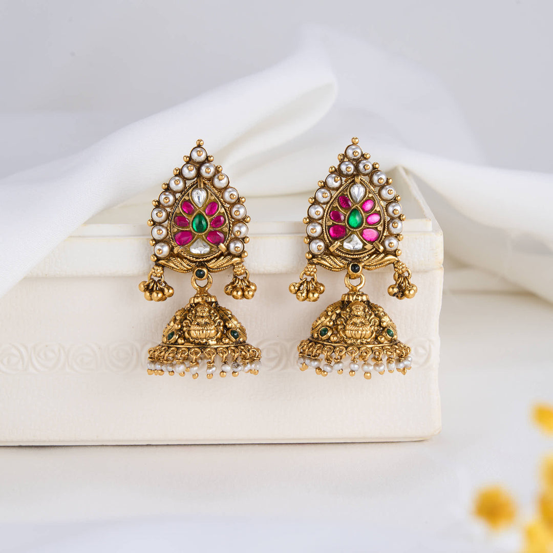 Dharinka Nagas Jhumkas