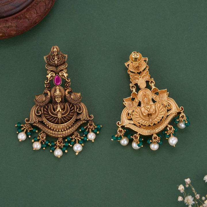 Jashikha Chandhubaali Earrings