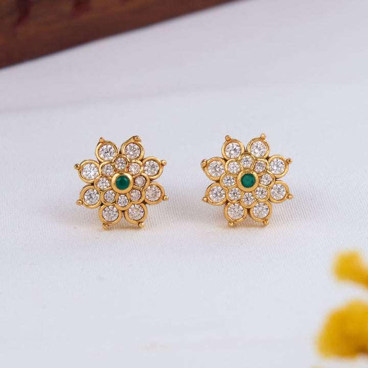 Yalisha Stone Studs