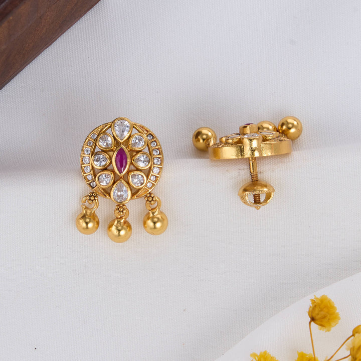 Vintage Stone Drops