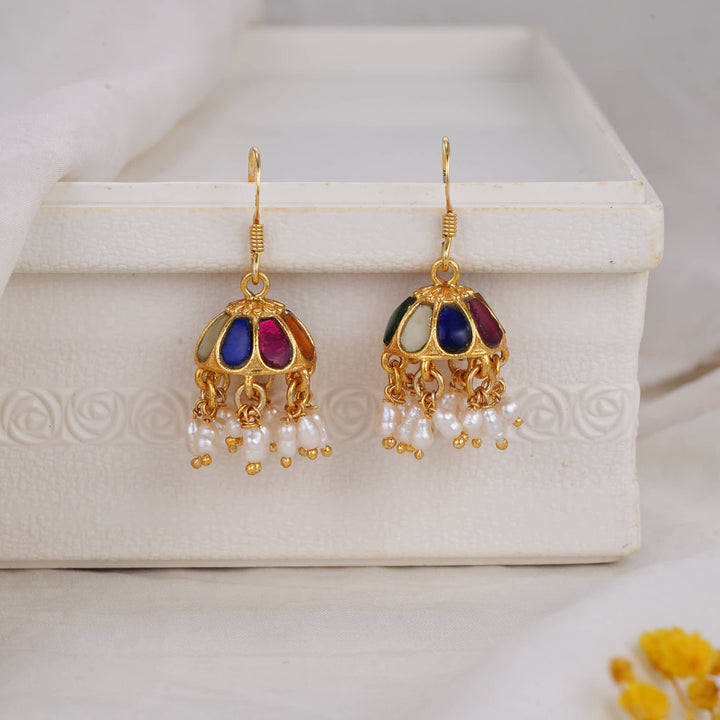 Taashvikaa Hook Jhumkas