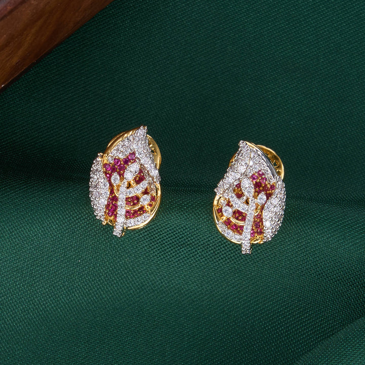 Zaara Diamond Design Studs