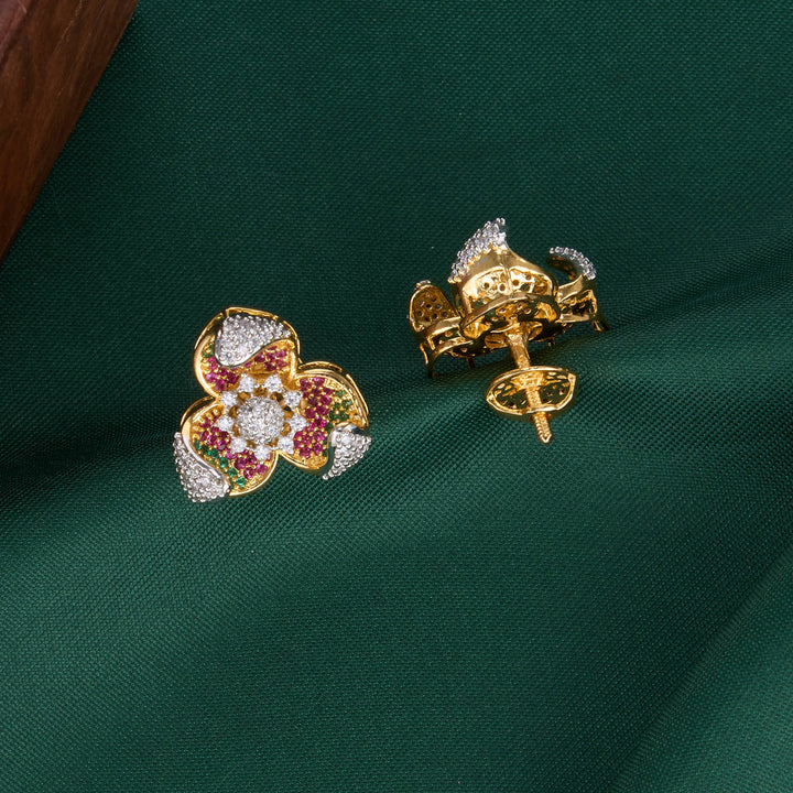 Twishikaa Diamond Design Studs