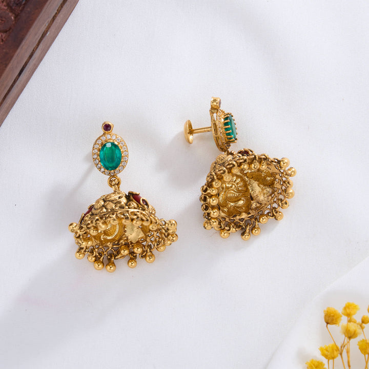 Vithikaa Nagas Jhumkas