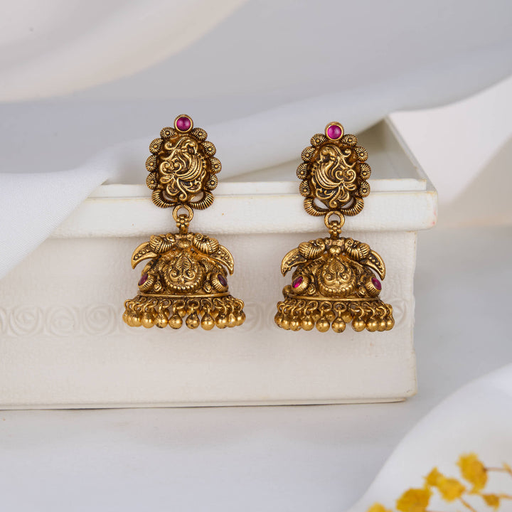 Manisha Nagas Jhumkas