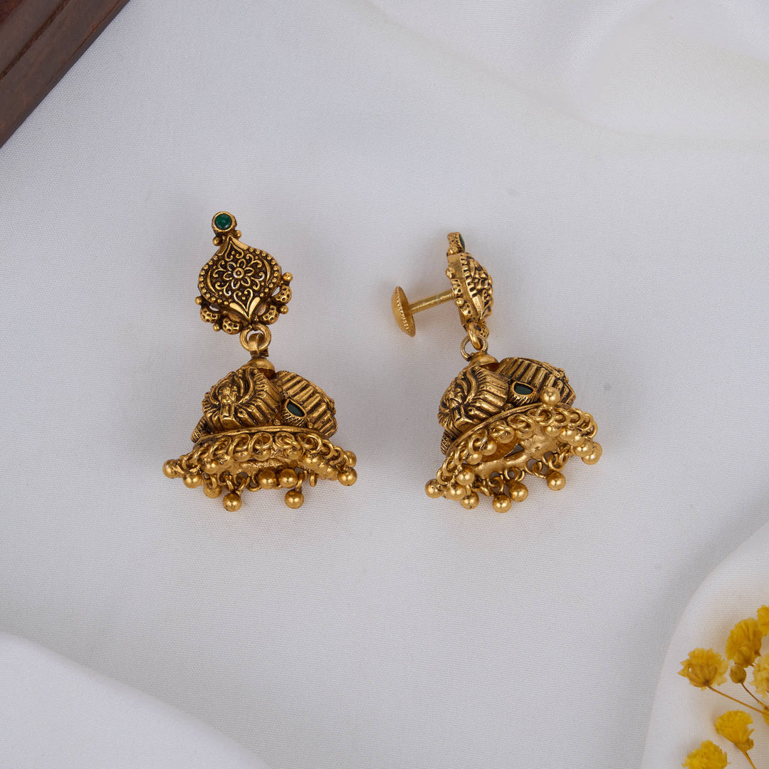 Dhanvikha Nagas Jhumkas