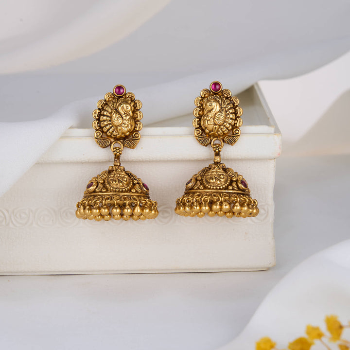 Priya Nagas Jhumkas