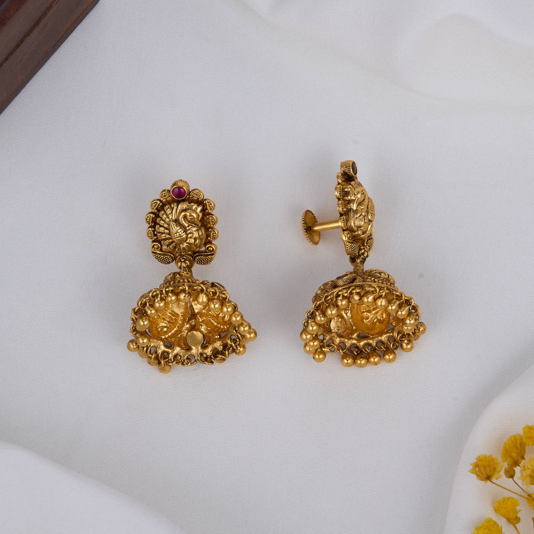 Priya Nagas Jhumkas