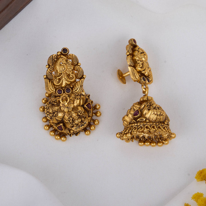 Liyanka Nagas Jhumkas