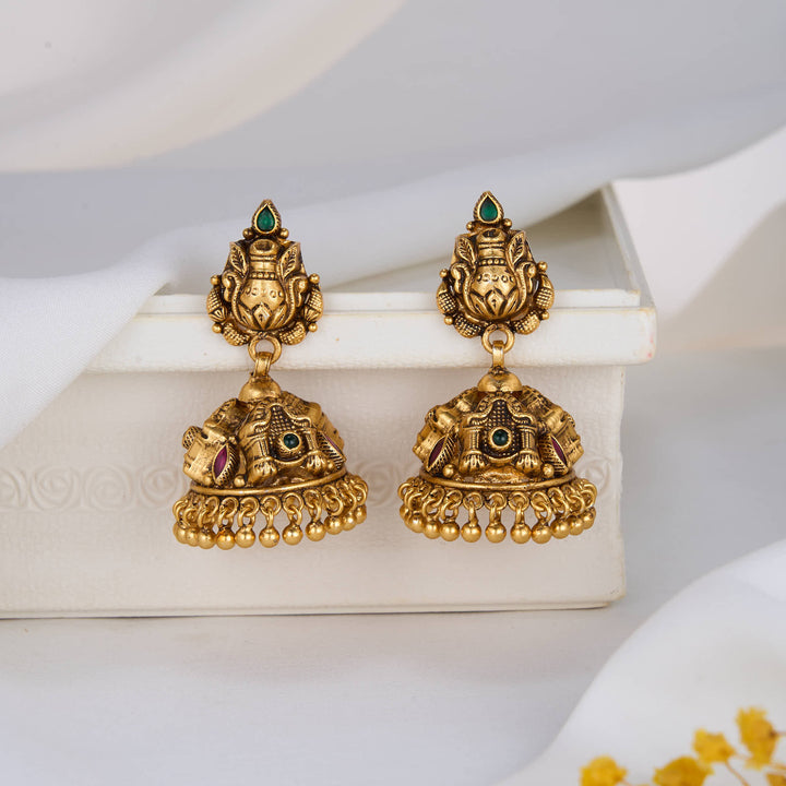 Prishya Nagas Jhumkas