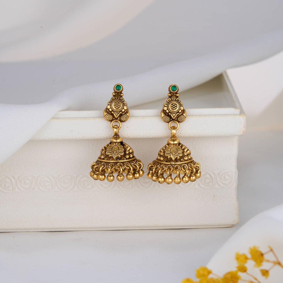 Ishanika Nagas Jhumkas