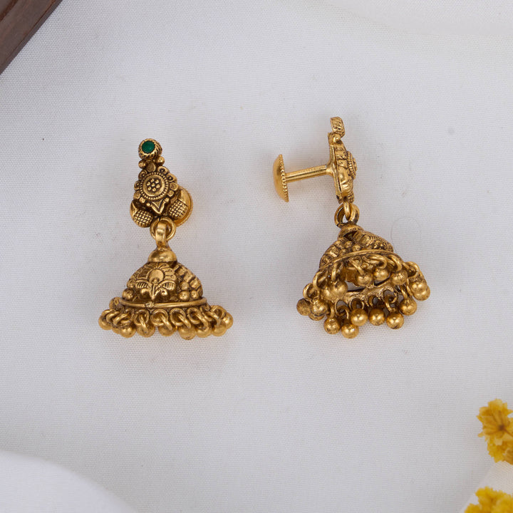Ishanika Nagas Jhumkas